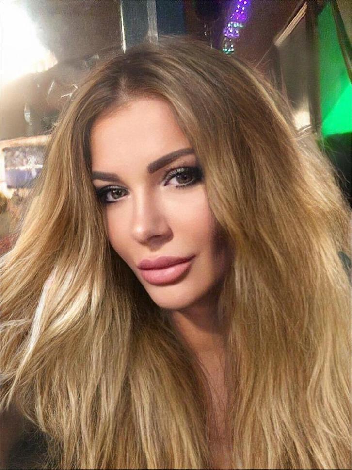 Neva professionele massage + 31641322524, Diensten en Vakmensen, Welzijn | Masseurs en Massagesalons, Ontspanningsmassage, Sportmassage