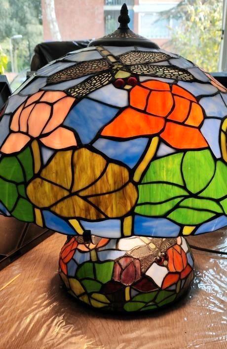 Tiffany stalamp met libelles, Huis en Inrichting, Lampen | Tafellampen, Zo goed als nieuw, Minder dan 50 cm, Glas, Metaal, Ophalen of Verzenden