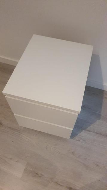 Ikea nachtkast wit - 2 stuks beschikbaar voor biedingen