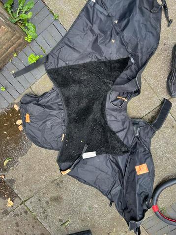 beenkleed scooter beschikbaar voor biedingen