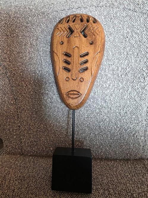 Tribal Masker Sculptuur op Standaard, Huis en Inrichting, Woonaccessoires | Wanddecoraties, Zo goed als nieuw, Ophalen of Verzenden