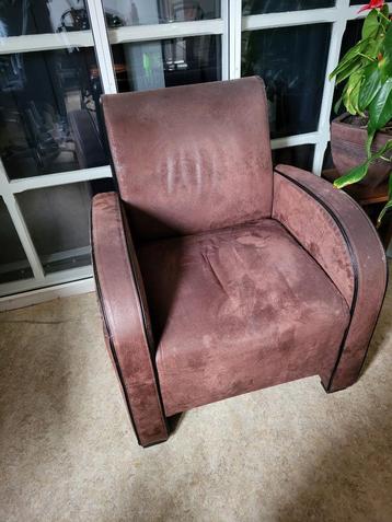 fauteuil beschikbaar voor biedingen