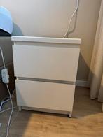 Ikea malm nachtkastje hoogglans wit met glasplaat, Ophalen, Zo goed als nieuw, Minder dan 45 cm, Minder dan 55 cm