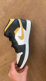 Jordan 1 yellow maat 40.5, Ophalen of Verzenden