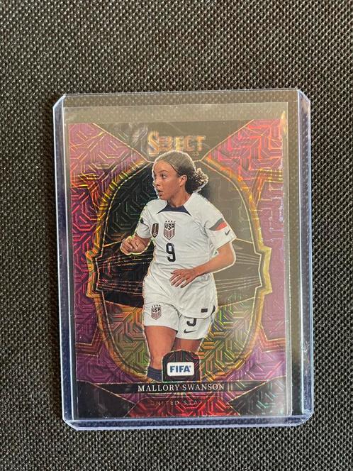Mallory Swanson paarse parallel, Hobby en Vrije tijd, Stickers en Plaatjes, Zo goed als nieuw, Plaatje, Ophalen of Verzenden