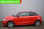 Audi A1 1.4 TFSI S-Line Misanorot Airco Cruise Navi 18" LMV, Auto's, Audi, Voorwielaandrijving, Euro 5, 4 stoelen, Leder en Stof