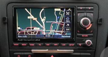 Rns-E mmi plus hoogglans zwart laatste model 2012 8p A3 beschikbaar voor biedingen