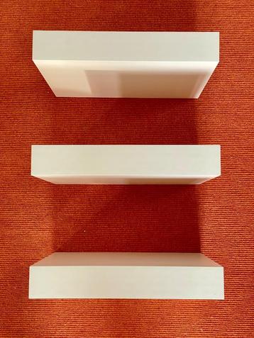 LACK IKEA - Wandplank, wit, 30x26 cm - 3 stuks beschikbaar voor biedingen
