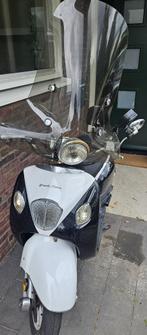 La Souris Grande Retro Scooter – 2022 – 7.500 km, Fietsen en Brommers, Snorfietsen en Snorscooters, Gebruikt, Benzine, Ophalen