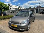 Toyota Yaris 1.3 16V Vvti 5DR Linea Terra 2004 Grijs, Voorwielaandrijving, 4 cilinders, 400 kg, Origineel Nederlands