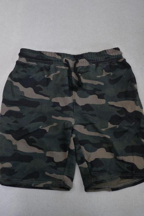 als nieuw Cool Cat short camouflage mt XS, Kleding | Heren, Broeken en Pantalons, Zo goed als nieuw, Maat 46 (S) of kleiner, Groen