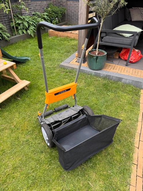 Stiga SCM 440 FS incl. opvangbak, Tuin en Terras, Grasmaaiers, Zo goed als nieuw, Handgrasmaaier, 30 t/m 39 cm, Kooimesmaaier