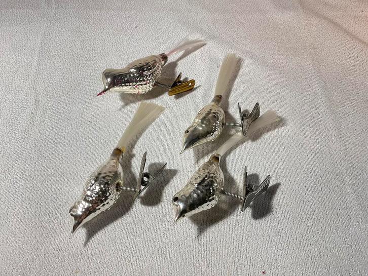 4 stuks oude glazen vogeltjes op knijper, Diversen, Kerst, Gebruikt, Ophalen of Verzenden