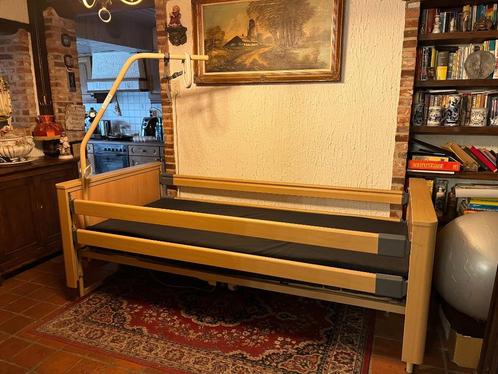 Verstelbaar bed Burmeier Dali - uitvoering Arminia., Huis en Inrichting, Slaapkamer | Bedden, Gebruikt, Eenpersoons, 200 cm, Hout