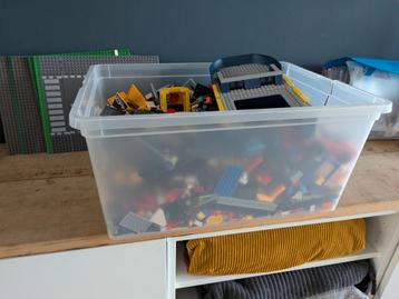 Grote partij LEGO - Veel stenen en boekjes! beschikbaar voor biedingen