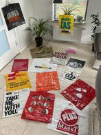 Plastic tassen, Ophalen, Zo goed als nieuw