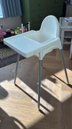 IKEA kinderstoel wit zonder tuigje, Kinderen en Baby's, Kinderstoelen, Ophalen, Gebruikt, Meegroeistoel, Afneembaar eetblad