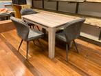 Eetkamertafel Lidia eikenkleur en 3 stuks Eetkamerstoel Lenn, Ophalen, Zo goed als nieuw, Minder dan 4 stoelen