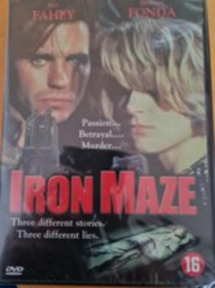 Iron maze (Bridget Fonda) [1474], Cd's en Dvd's, Dvd's | Thrillers en Misdaad, Zo goed als nieuw, Actiethriller, Alle leeftijden