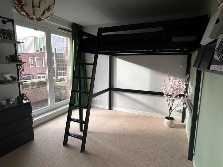 Hoogslaper STORÅ (IKEA) 140x200 zwart incl. matras, Huis en Inrichting, Slaapkamer | Stapelbedden en Hoogslapers, Gebruikt, Hoogslaper