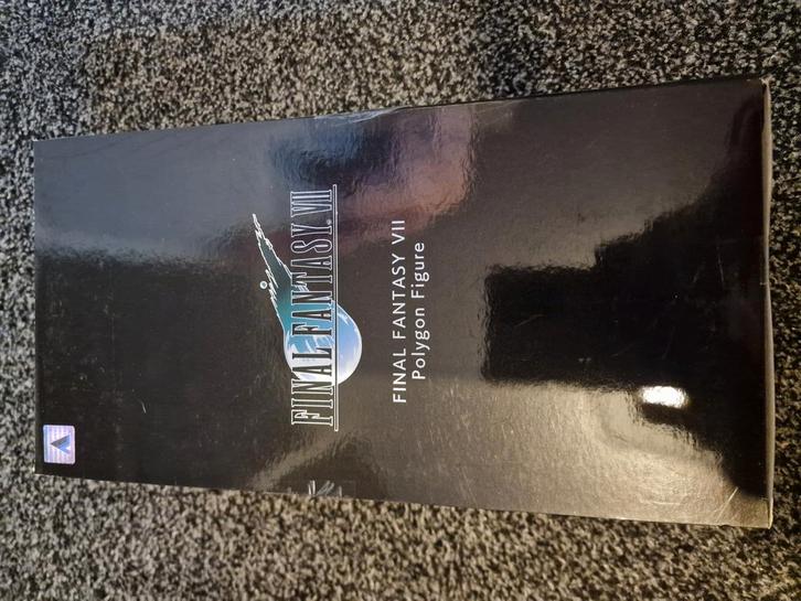 Final Fantasy VII 7 Polygon figuren complete set 8x ZELDZAAM, Verzamelen, Poppetjes en Figuurtjes, Nieuw, Ophalen of Verzenden