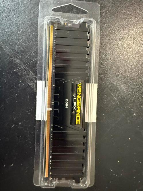 Vengeance LPX DDR4 3200 MHz 32 GB (4x8 GB), Computers en Software, RAM geheugen, Gebruikt, Desktop, 32 GB, DDR4, Verzenden