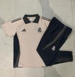 real Madrid trainingspakken, tenue's en shirts, Verzenden, Nieuw, Overige maten, Voetbal