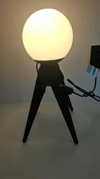 Leuk nachtkastje lampje, Ophalen of Verzenden, Zo goed als nieuw, Metaal, Modern