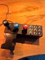 Saitek Cessna throttle/prop/mixture, Computers en Software, Joysticks, Ophalen of Verzenden, Zo goed als nieuw