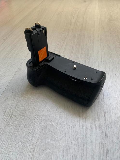 Batterij grip voor canon 60D, Audio, Tv en Foto, Fotografie | Accu's en Batterijen, Zo goed als nieuw, Ophalen