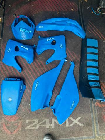Derbi senda xtreme kappen set met buddyseat blauw  beschikbaar voor biedingen