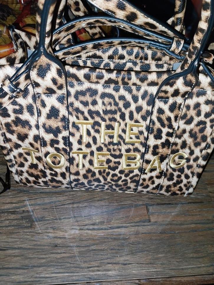 Leopard Tote Bag - Stijlvol en Praktisch!, Sieraden, Tassen en Uiterlijk, Tassen | Damestassen, Ophalen of Verzenden