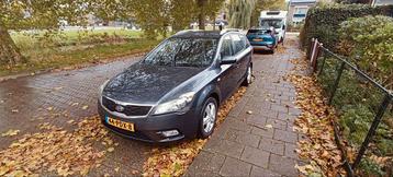 Kia (Pro) Cee d 1.4 Sporty Wagon 2011 Grijs beschikbaar voor biedingen
