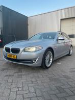 BMW 5-Serie 3.0 I 523 Touring AUT 2010 Grijs, Euro 5, Achterwielaandrijving, Zwart, 2000 kg
