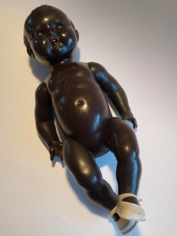 Vintage Babypop beschikbaar voor biedingen