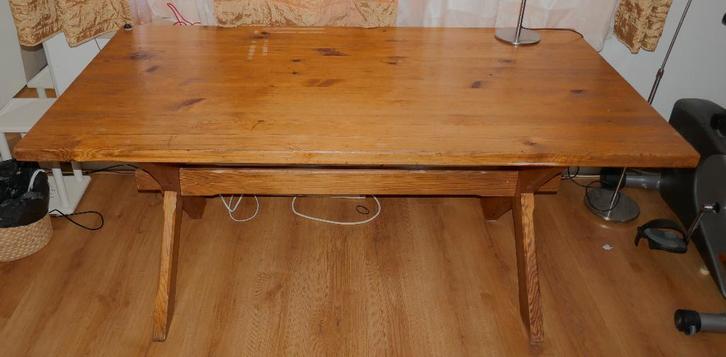 Eettafel massief grenen, Huis en Inrichting, Tafels | Eettafels, Gebruikt, 50 tot 100 cm, 150 tot 200 cm, Vijf personen of meer