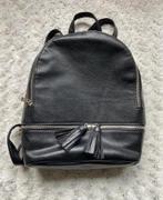 Opruiming ...... Stradivarius zwarte kleine rugzak / handtas, Verzenden, Zo goed als nieuw, Zwart