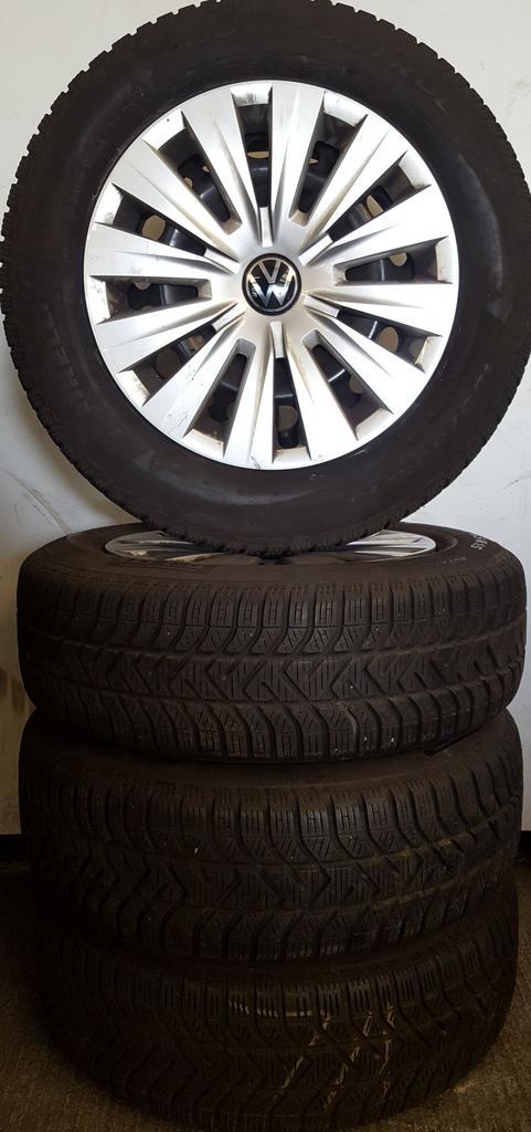 ️ VW golf 5-6-7-8 Stalen winterset 15 inch 195-65-15 (3), Auto-onderdelen, Banden en Velgen, Banden en Velgen, Winterbanden, 15 inch