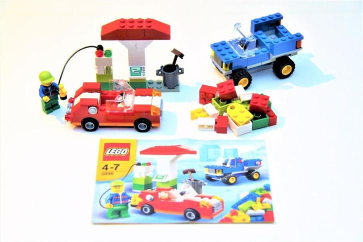 Lego tankstation met 2 auto`s set nr. 5898, Kinderen en Baby's, Speelgoed | Duplo en Lego, Zo goed als nieuw, Lego, Complete set