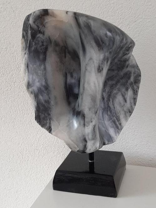 ABSTRACT BEELD uit STEEN - Direct van mij naar u., Antiek en Kunst, Kunst | Beelden en Houtsnijwerken, Ophalen