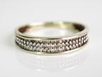 14 krt gouden ring bezet met zirkonia, ., Ophalen of Verzenden, Zo goed als nieuw, Dame