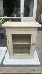 Vintage brocante Houten vitrinekastje/ wandkastje, Huis en Inrichting, Kasten | Vitrinekasten, Ophalen, 50 tot 100 cm, Zo goed als nieuw