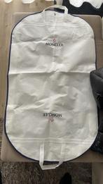 Nieuwe Moncler Maya pufferjasmet donsvulling maat M te koop, Ophalen of Verzenden, Zo goed als nieuw, Zwart