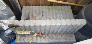Palissades 17 stuks en rest stukjes  beschikbaar voor biedingen