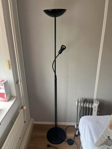 Lamp Gratis af te halen beschikbaar voor biedingen