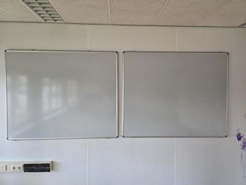Whitebord whiteboard beschikbaar voor biedingen