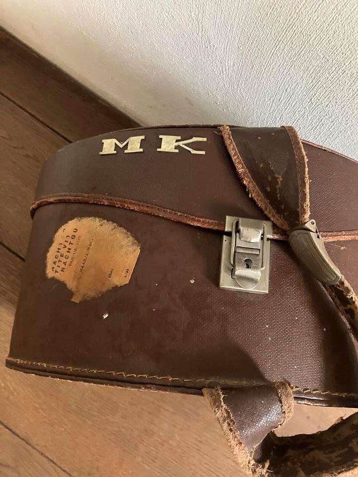 Vintage Hoedendoos met Initialen MK, Antiek en Kunst, Antiek | Overige Antiek, Ophalen of Verzenden