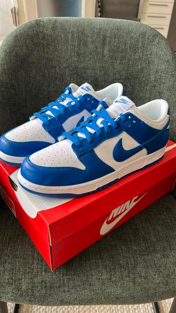 Nike Dunk Low “Kentucky”  beschikbaar voor biedingen