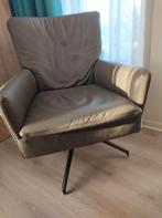 Draai fauteuil, lichtbruin/taupe leer, Huis en Inrichting, Fauteuils, Ophalen, Zo goed als nieuw, Leer, 50 tot 75 cm