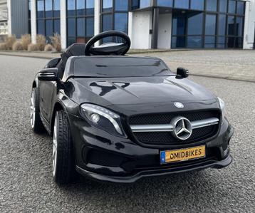 Kinder Accu Auto GLA45 AMG 12v zwart Of Wit RC- Leder zit beschikbaar voor biedingen